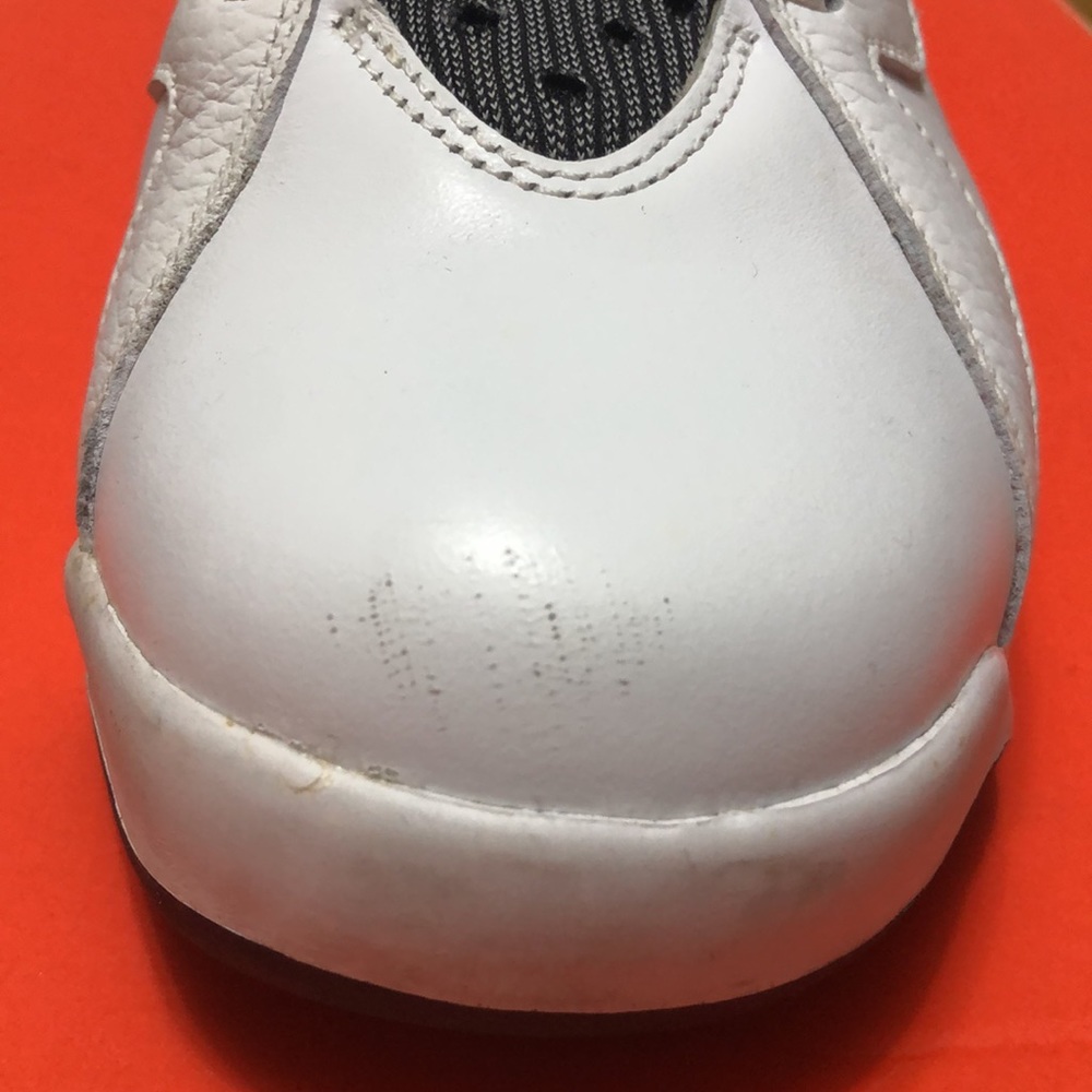 JORDAN 7’S - Picture 5 of 5